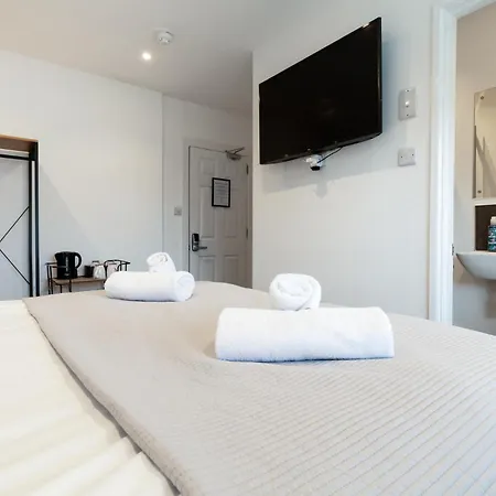 The Nook - Self Serviced Pensión 4*